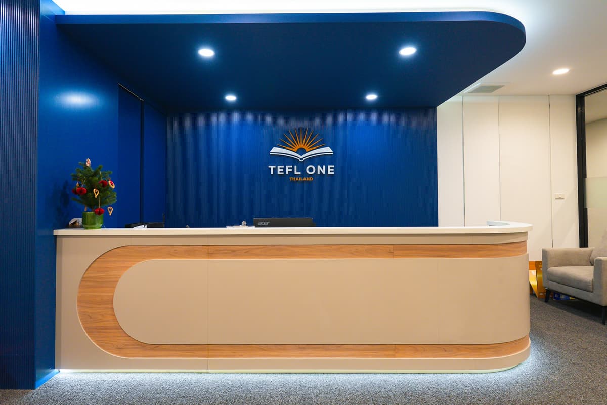 TEFL certification training Bangkok classroom